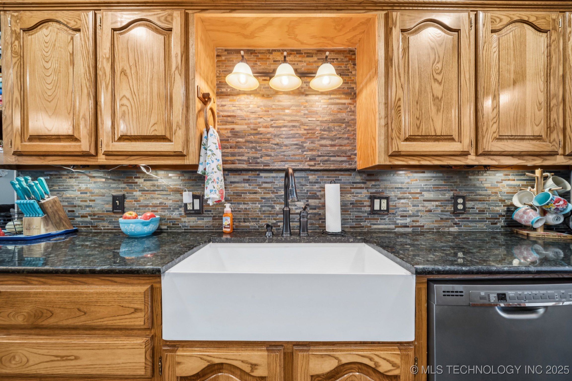 2207 Fieldstone Court Okmulgee OK 74447