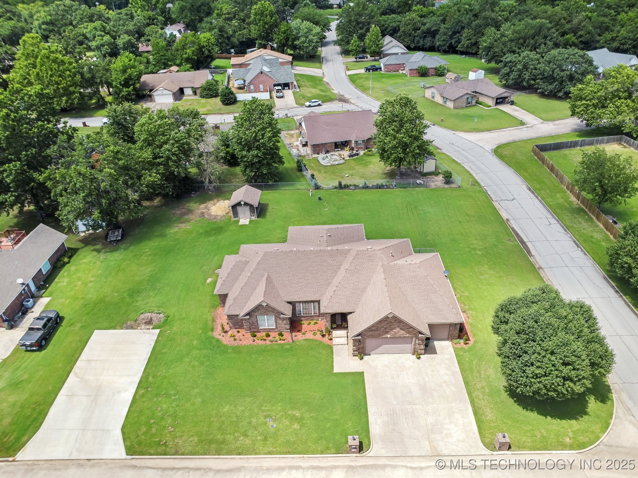 2207 Fieldstone Court Okmulgee OK 74447