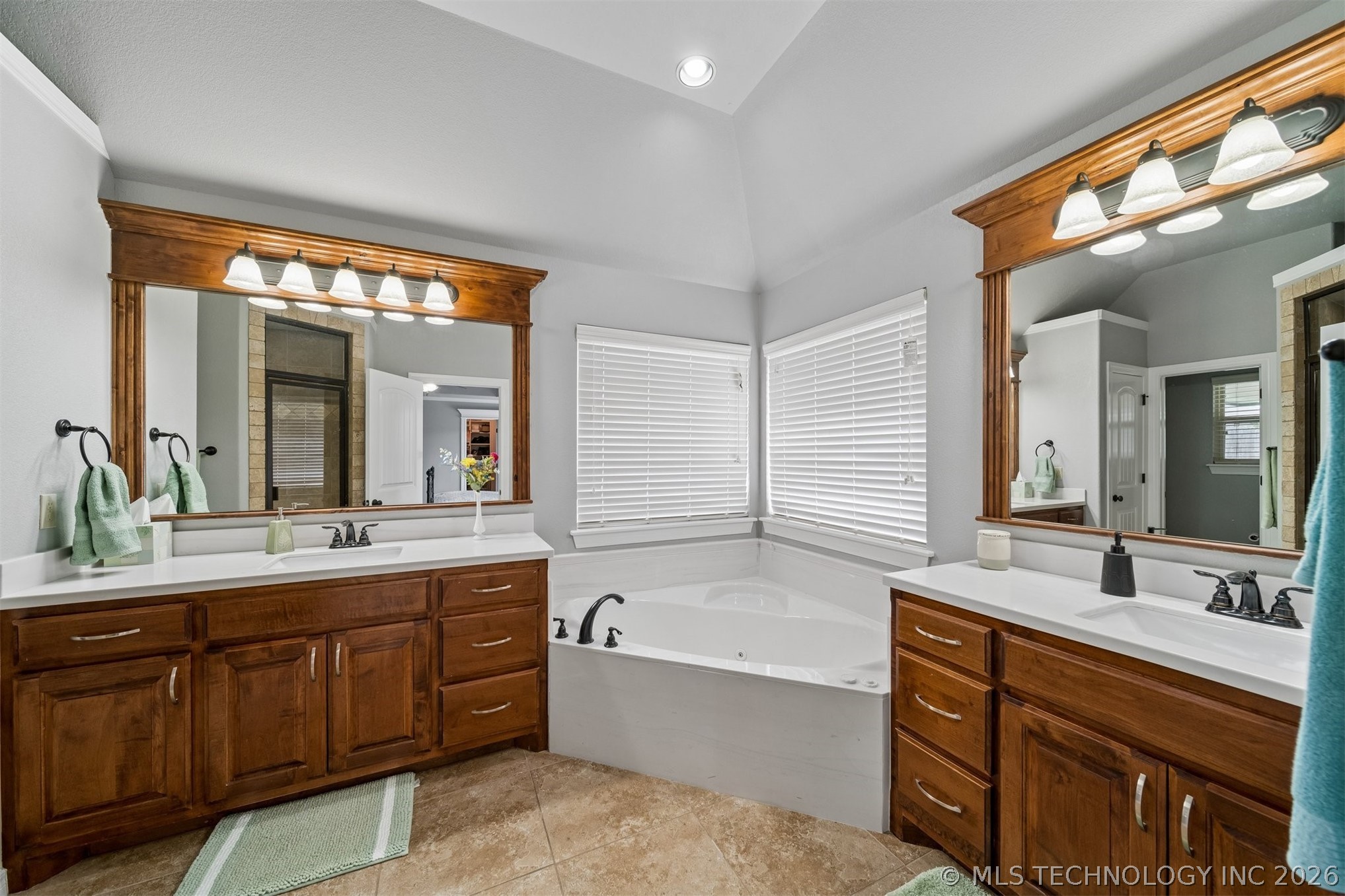12114 E 70th Street Owasso OK 74055