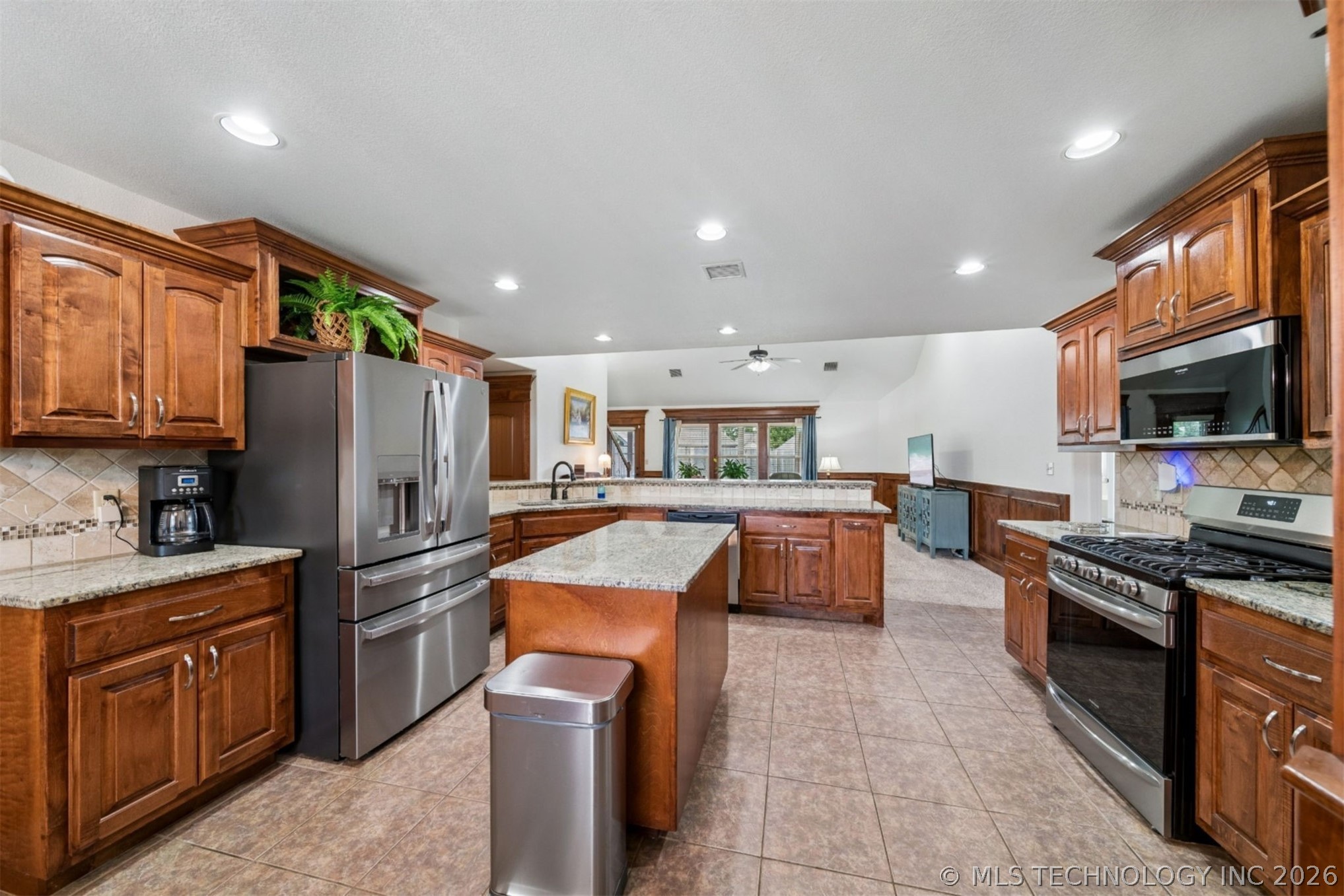 12114 E 70th Street Owasso OK 74055