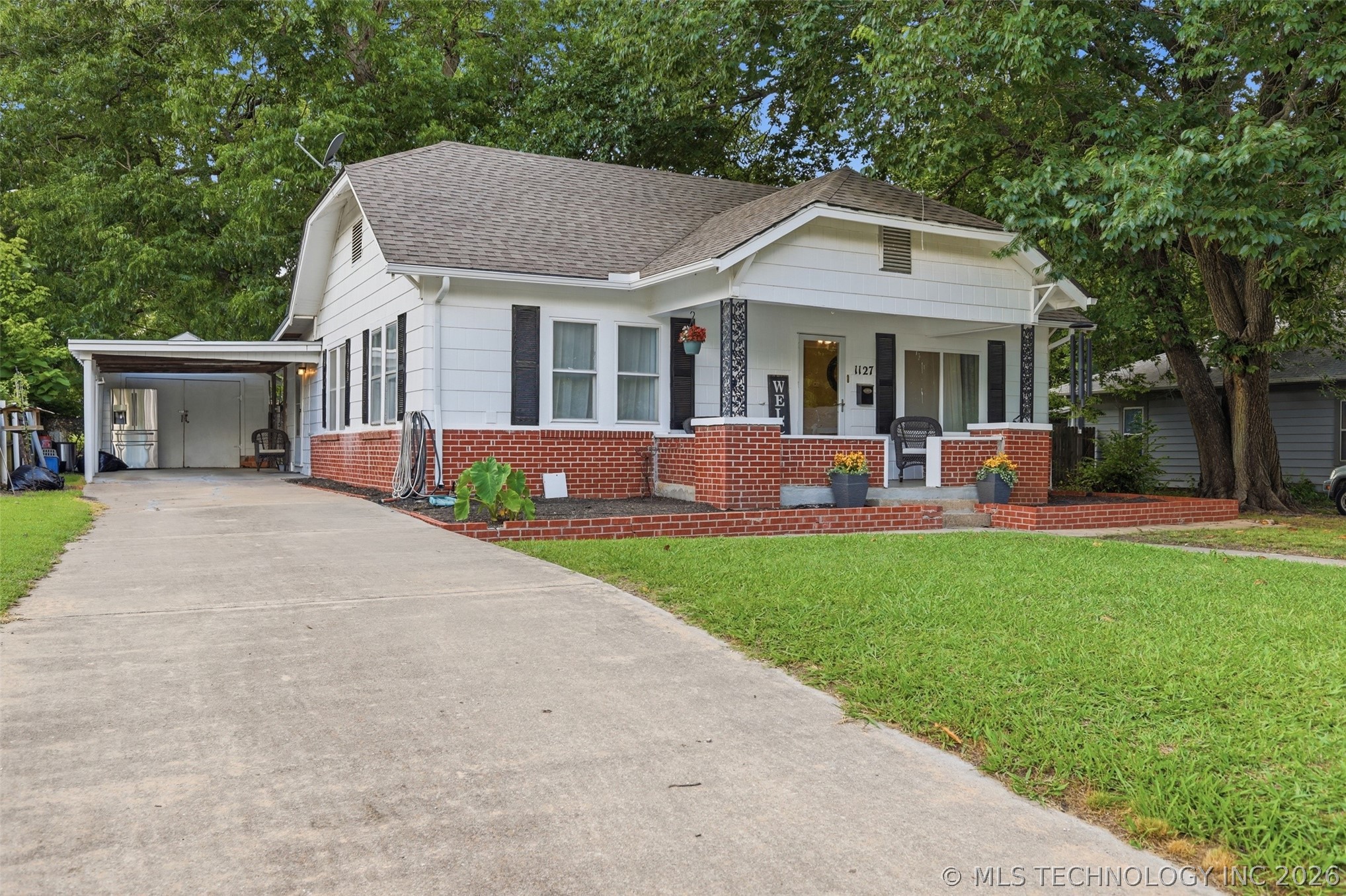 1127 S Cherry Street Ada OK 74820