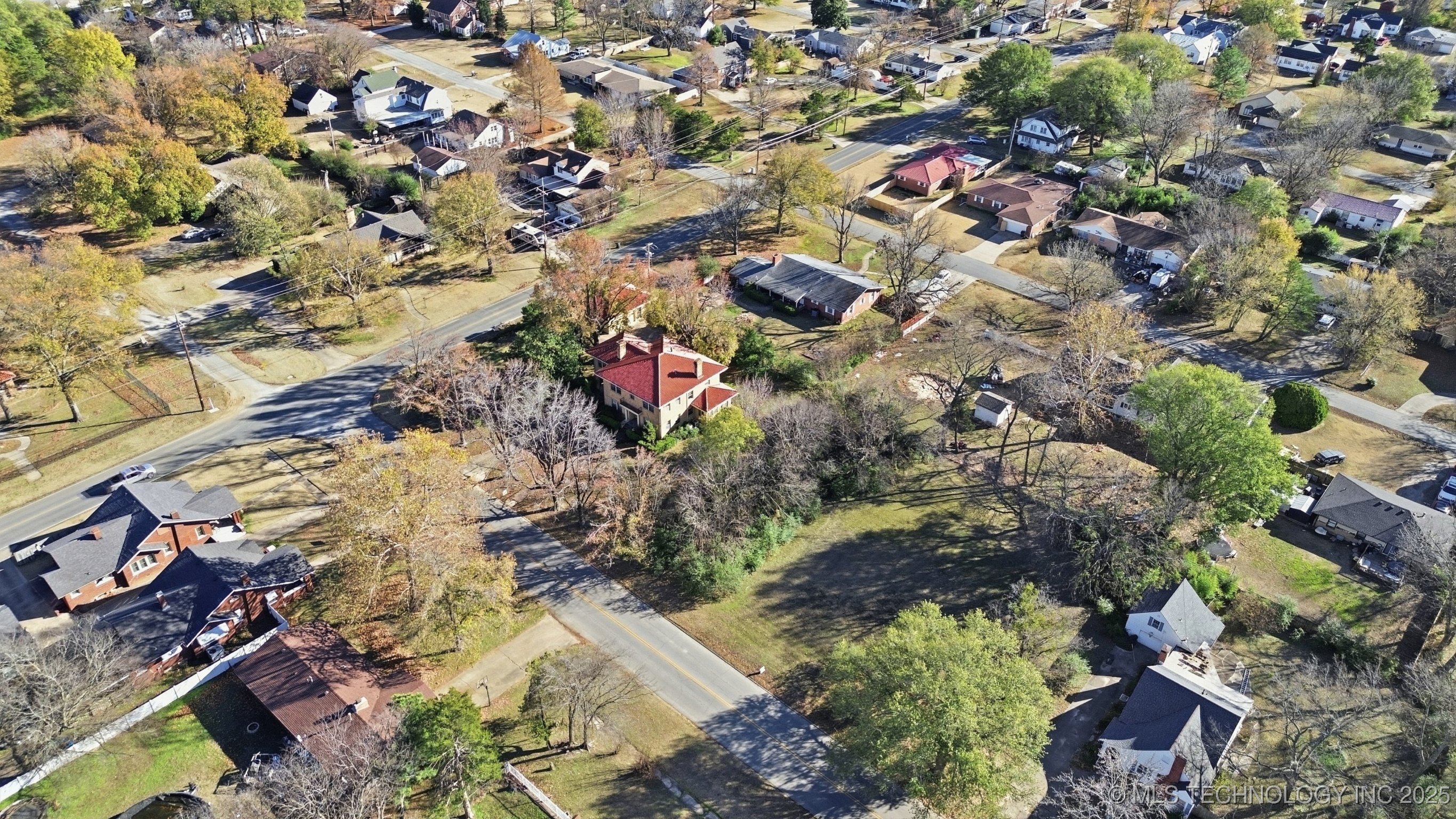 1724 E 8th Street Okmulgee OK 74447
