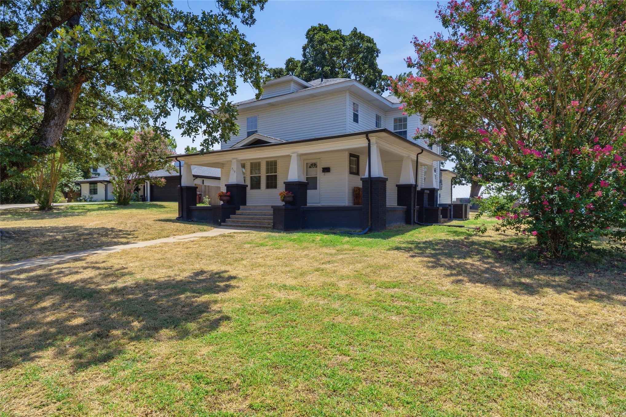 519 W Forrest Avenue Eufaula OK 74432