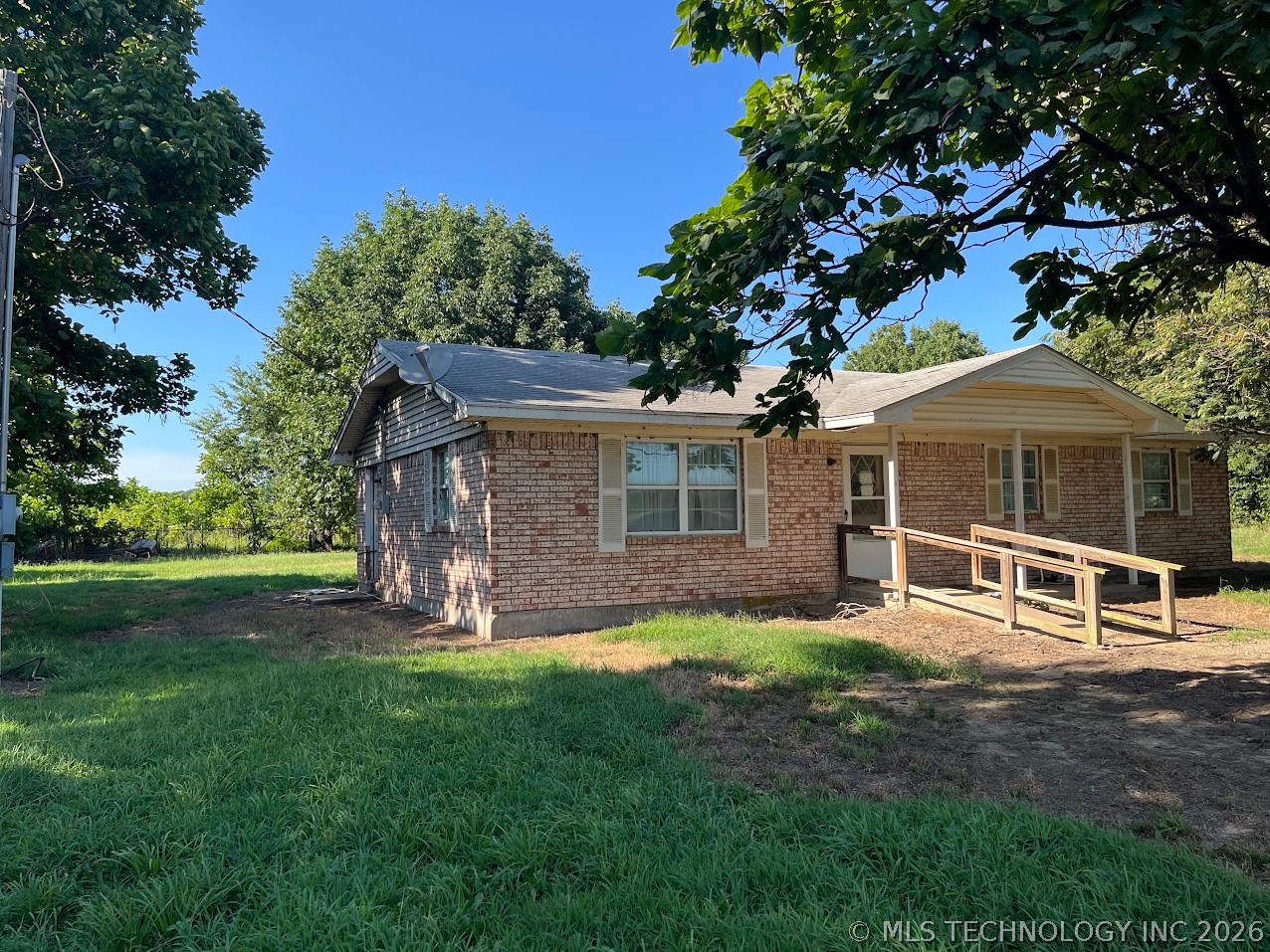 32633 W Liberty Road Quinton OK 74561