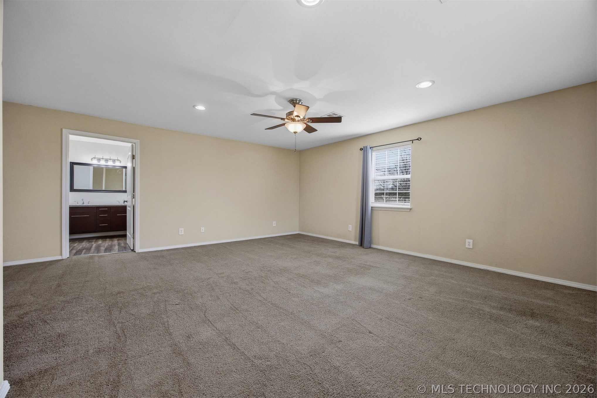 806 S Hickory Street Nowata OK 74048