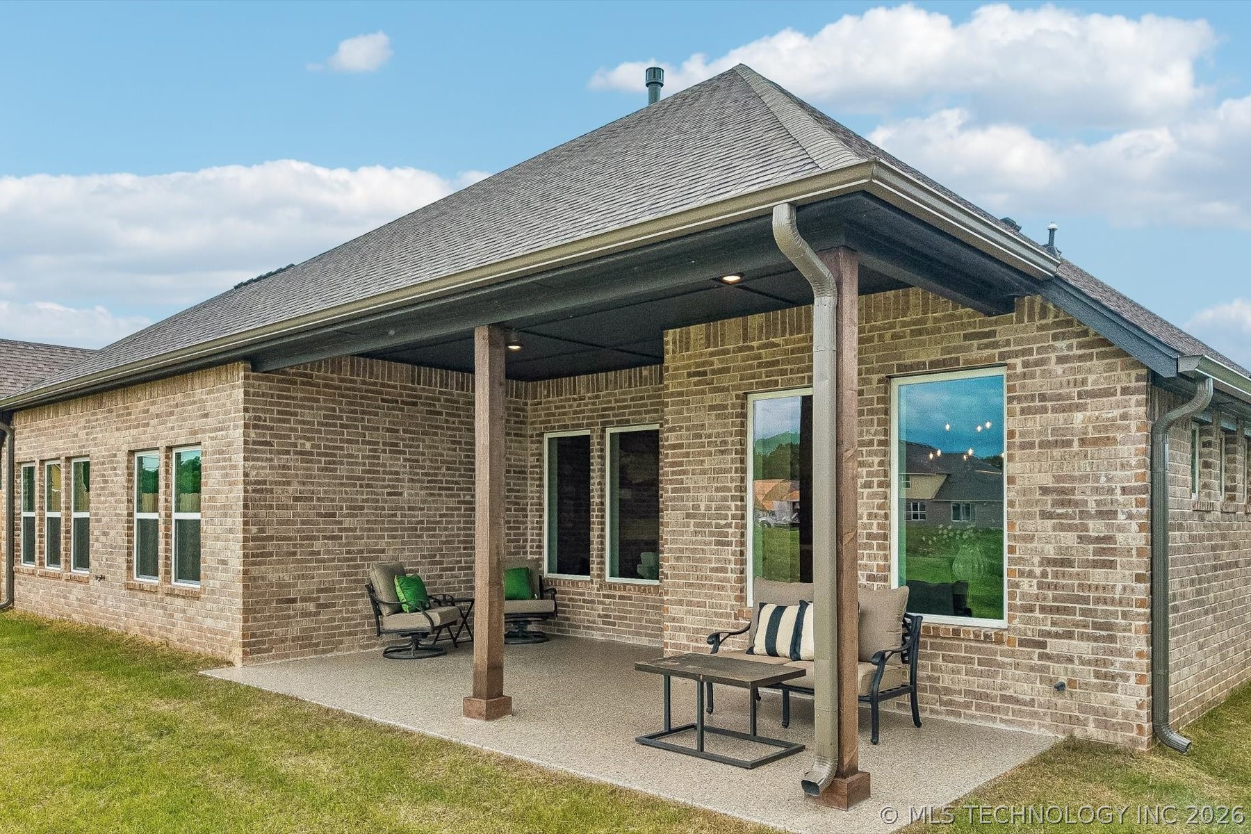 7210 E Queens Place Broken Arrow OK 74014