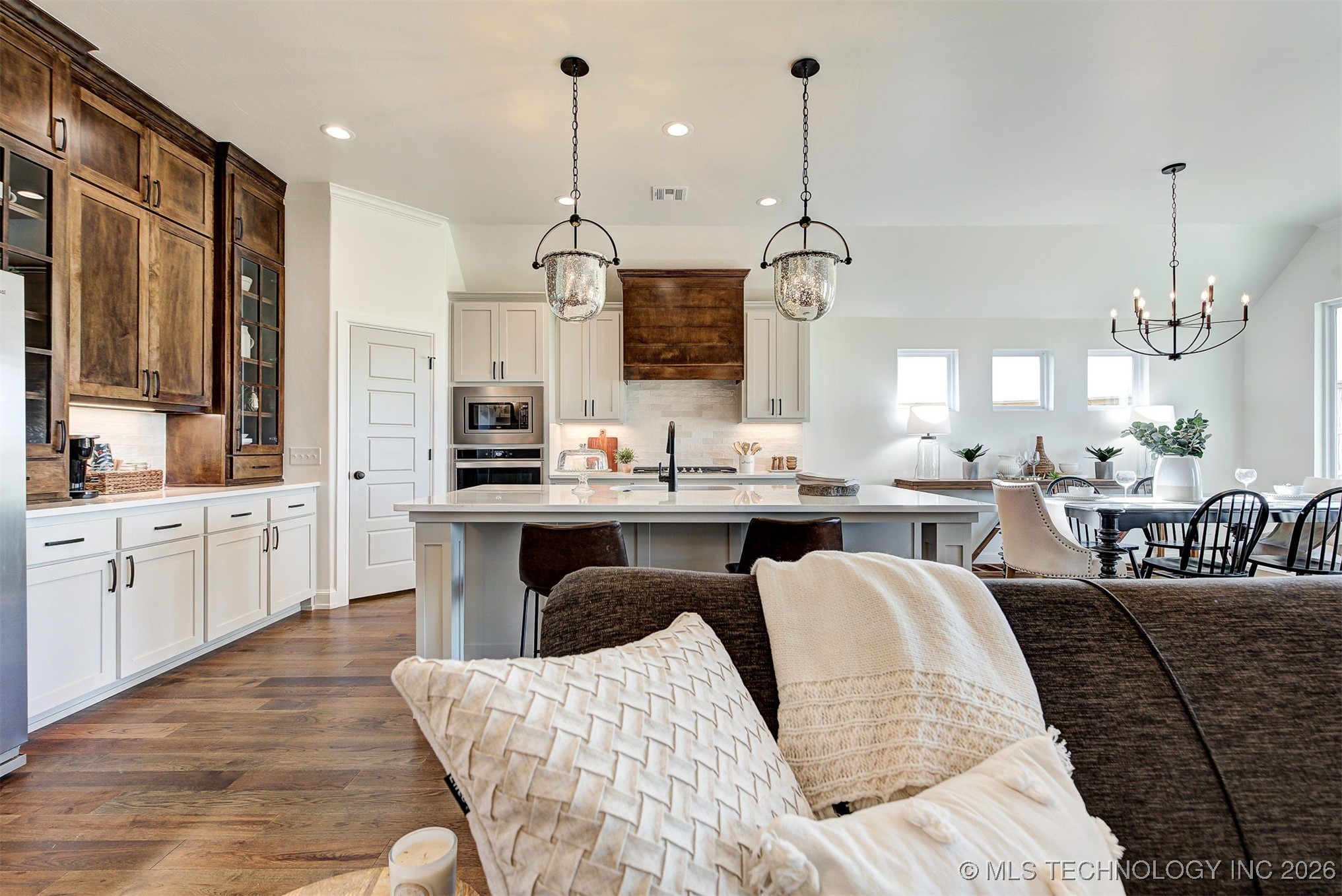 7210 E Queens Place Broken Arrow OK 74014