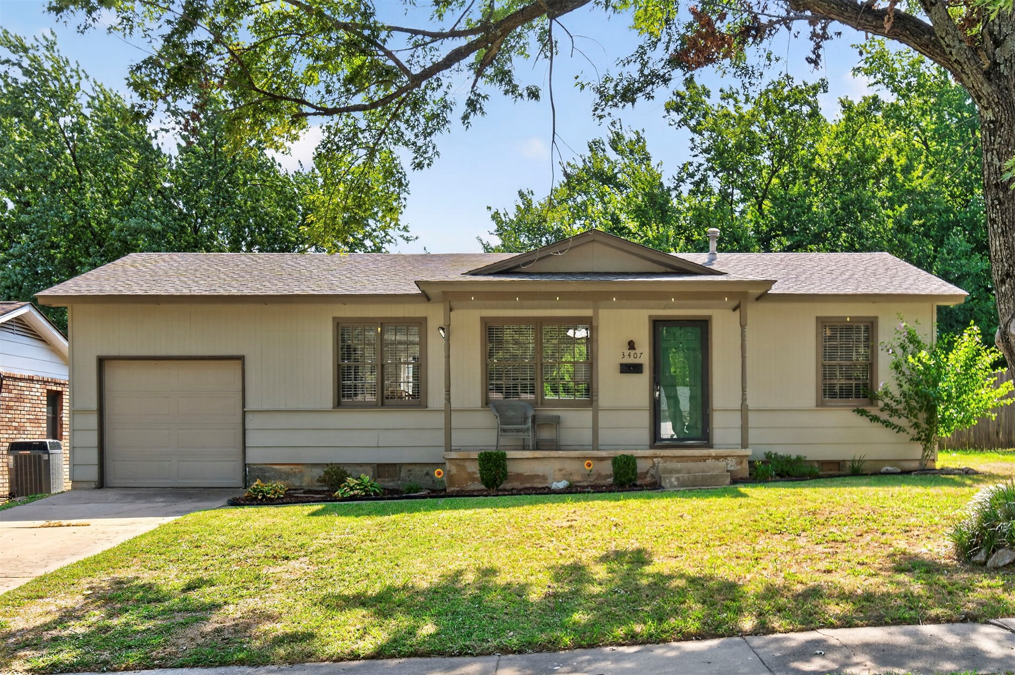 3407 S Walnut Creek Drive Sand Springs OK 74063