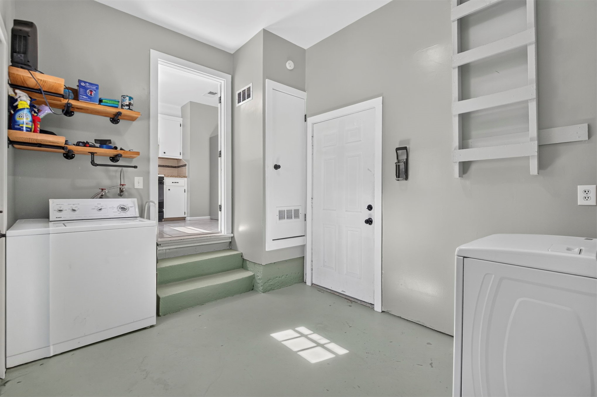 3407 S Walnut Creek Drive Sand Springs OK 74063