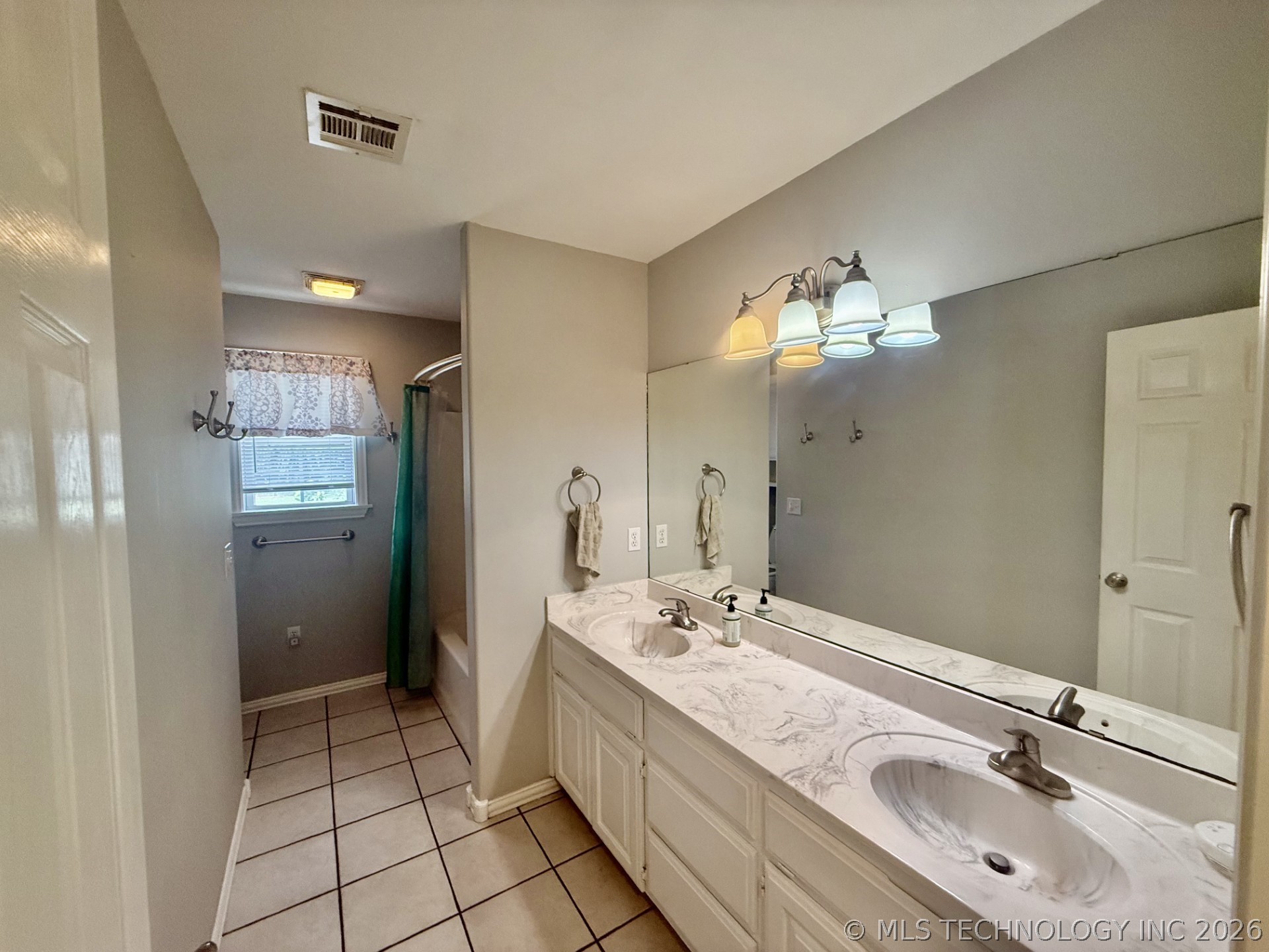 Tahlequah OK 74464