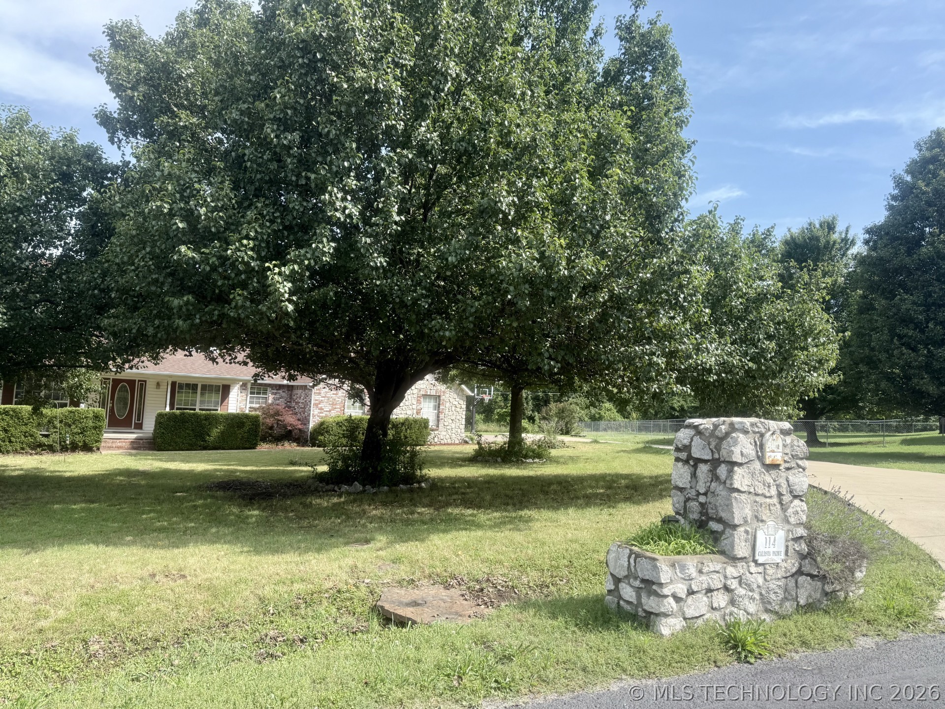 Tahlequah OK 74464