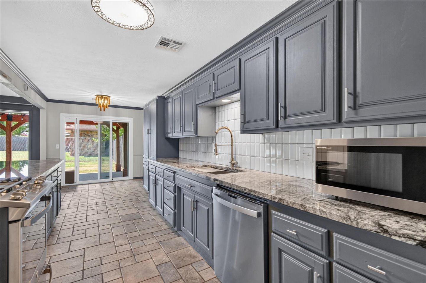 6703 Abbey Bartlesville OK 74006