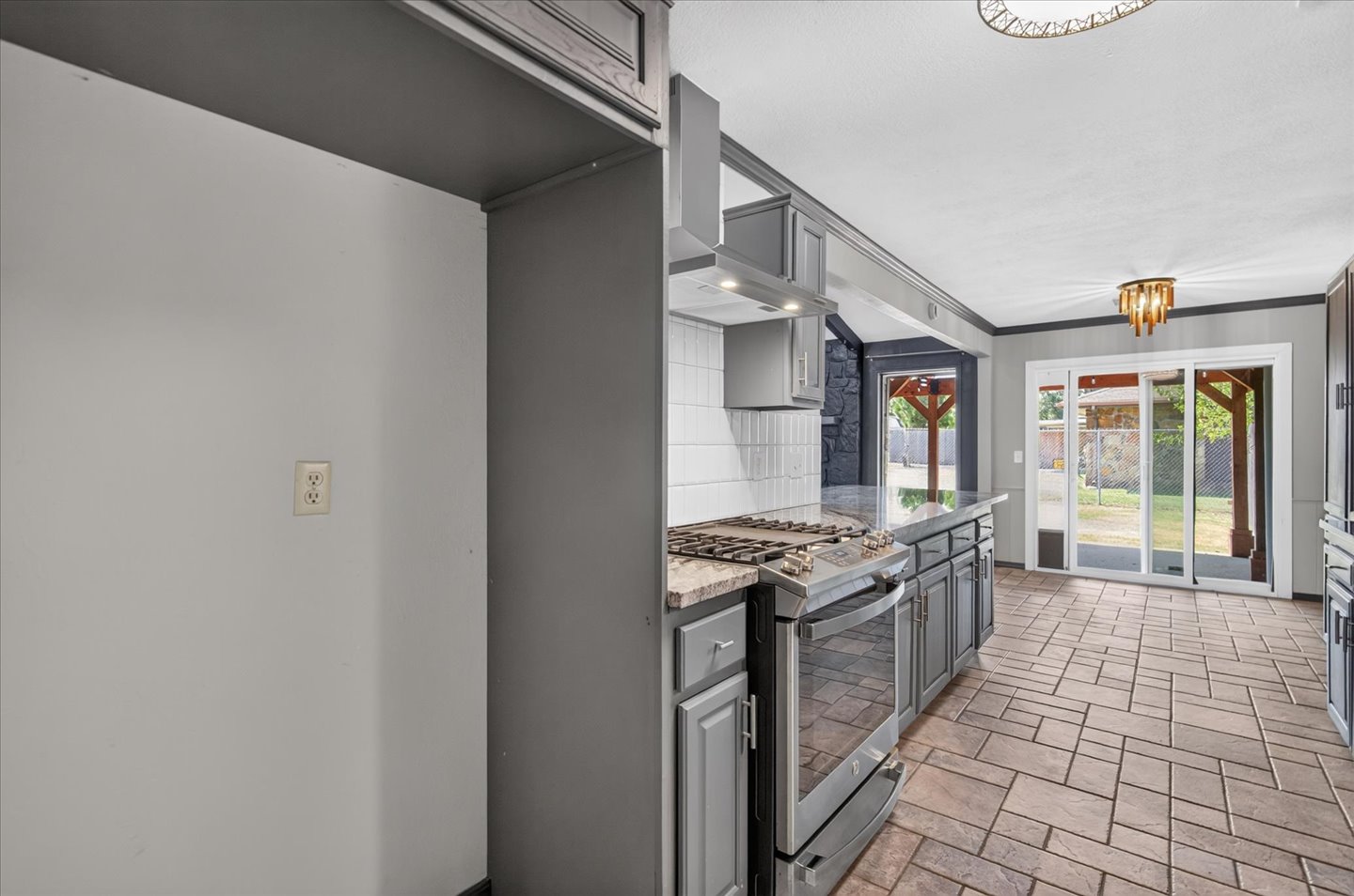 6703 Abbey Bartlesville OK 74006