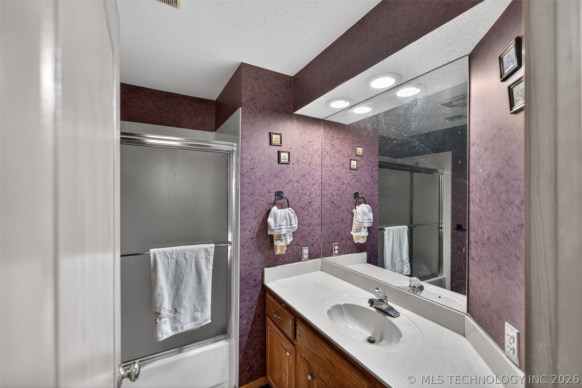 1606 NE Oakridge Drive Claremore OK 74017