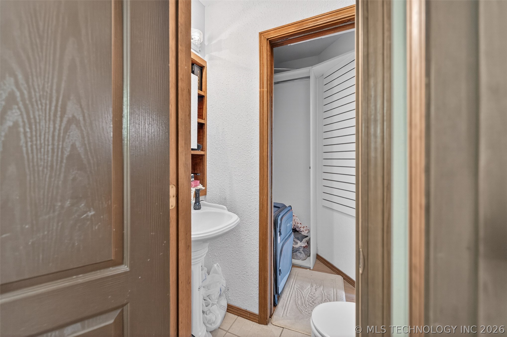 1606 NE Oakridge Drive Claremore OK 74017