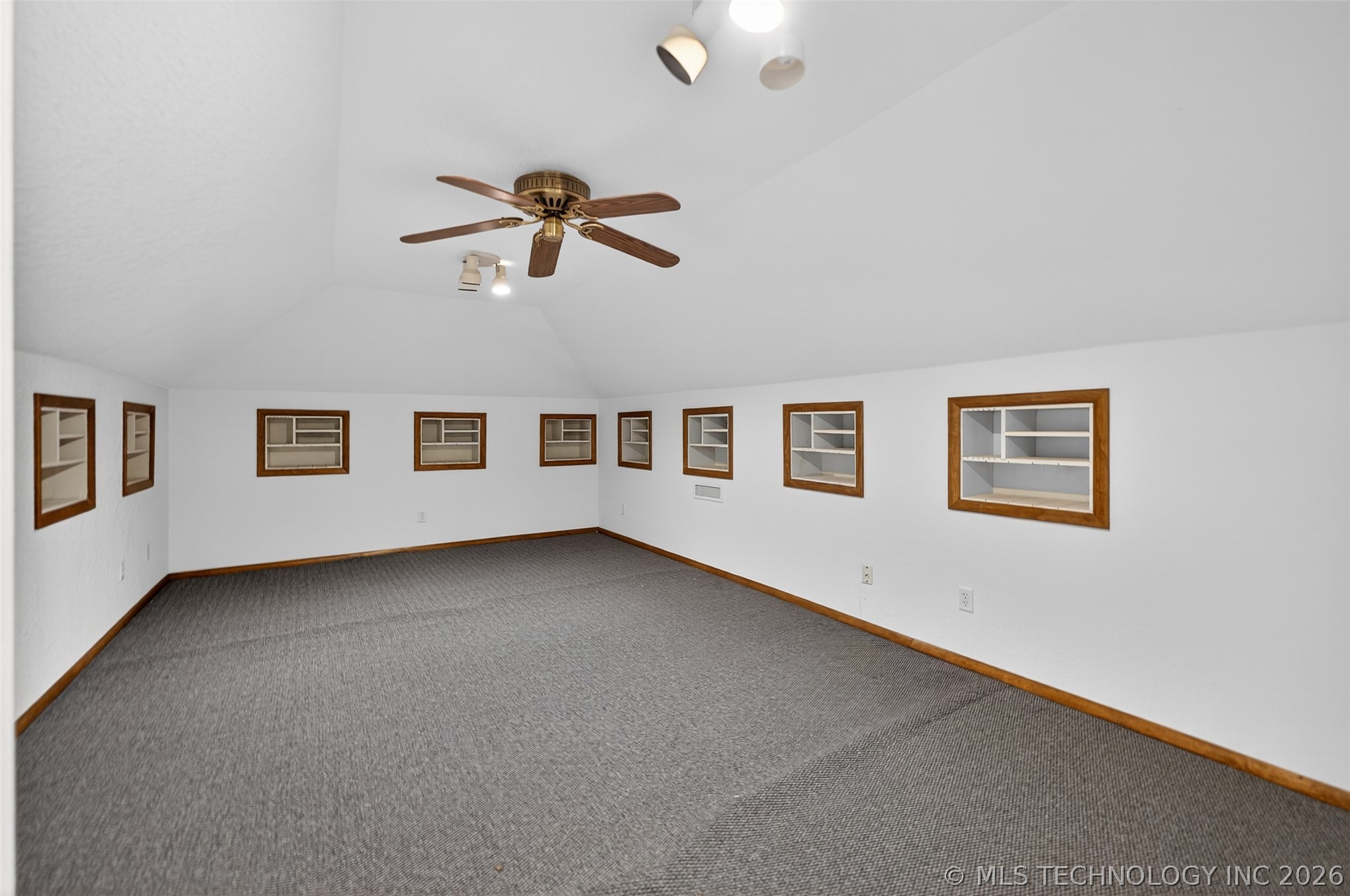 1606 NE Oakridge Drive Claremore OK 74017