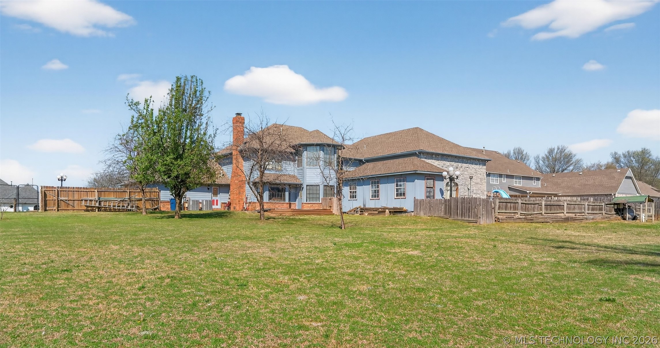 1606 NE Oakridge Drive Claremore OK 74017