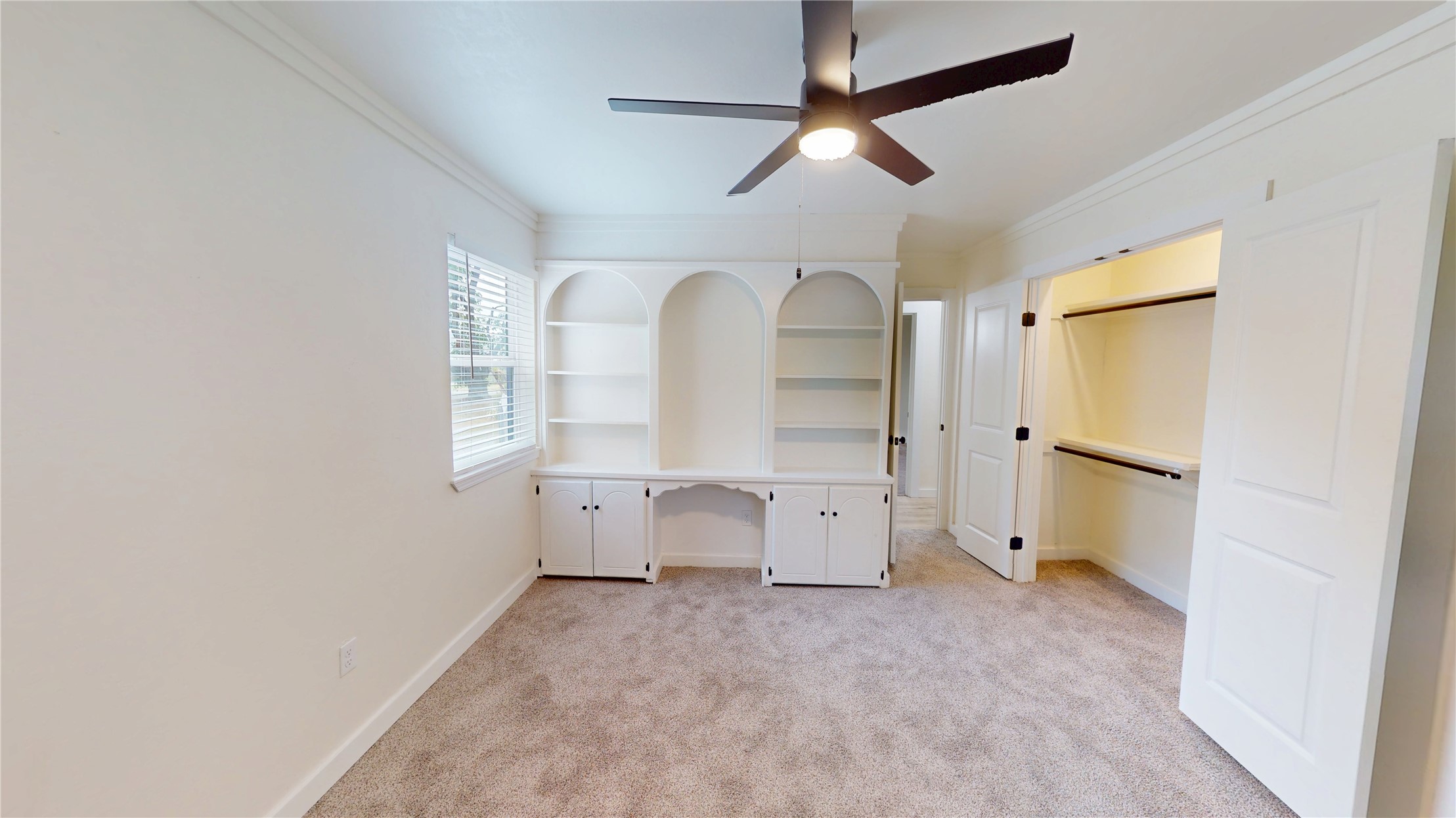 206 N Crownpoint Drive Ada OK 74820