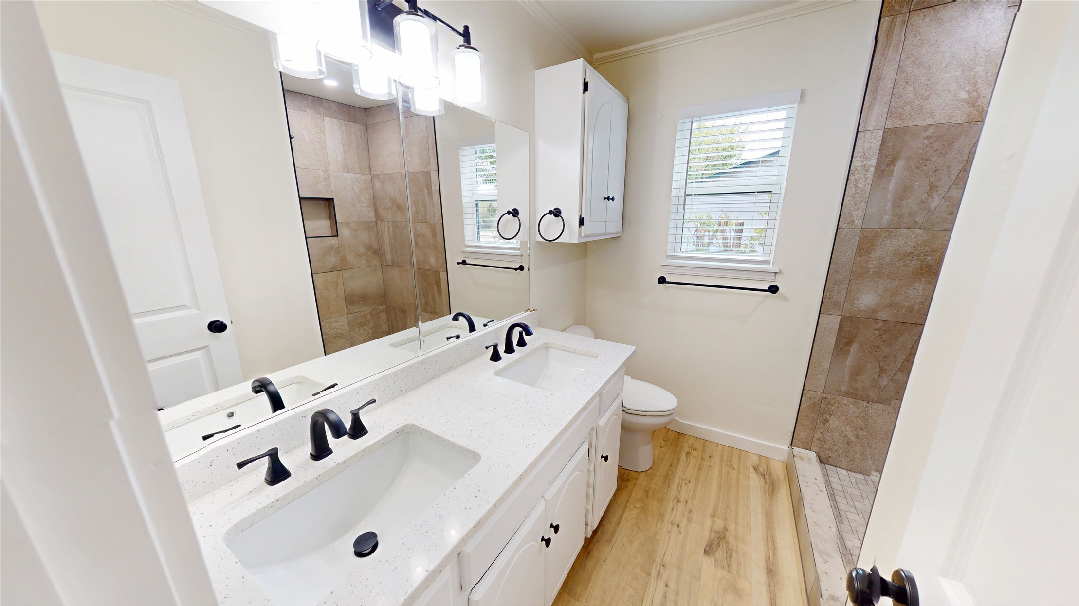 206 N Crownpoint Drive Ada OK 74820