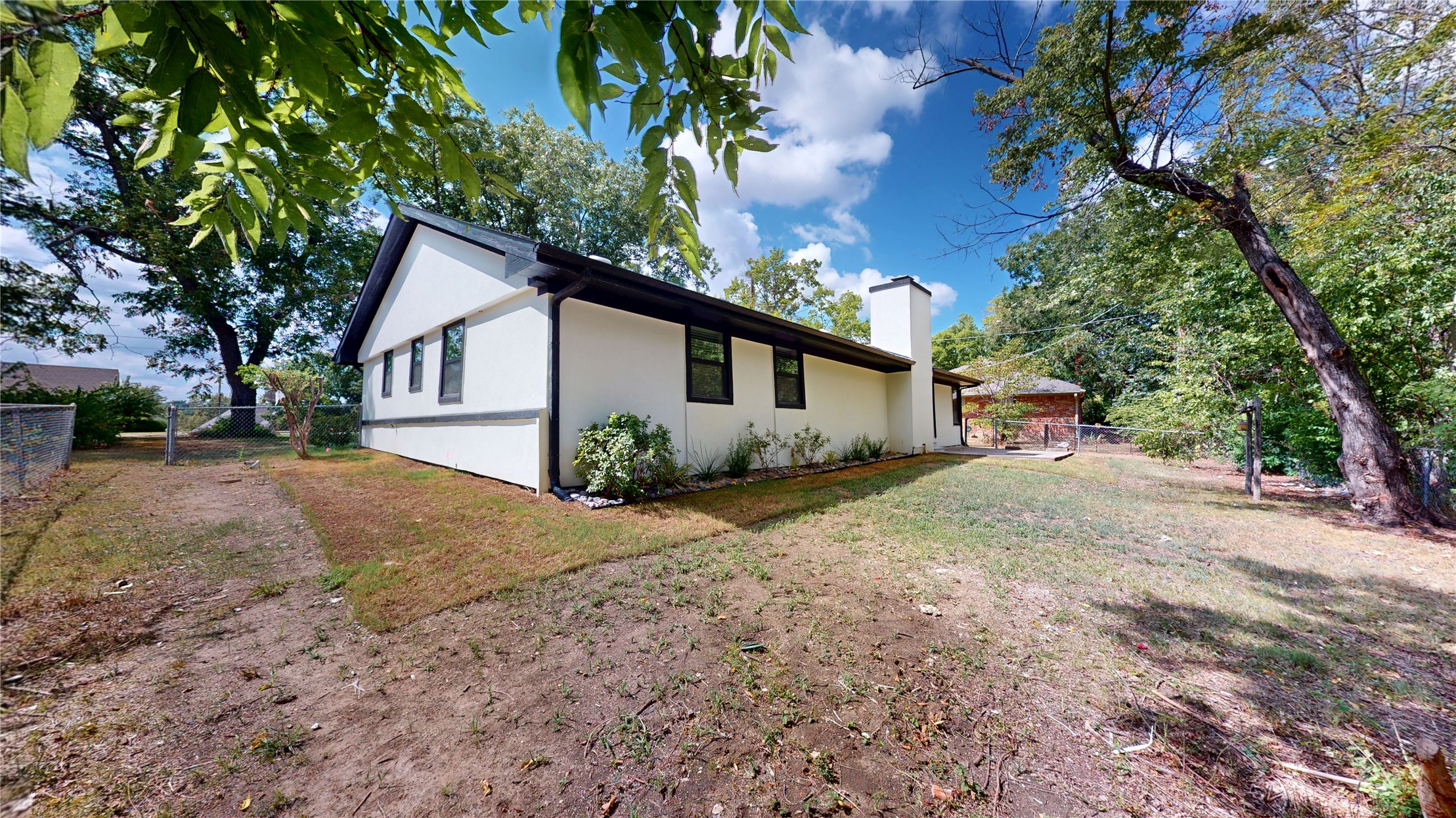 206 N Crownpoint Drive Ada OK 74820