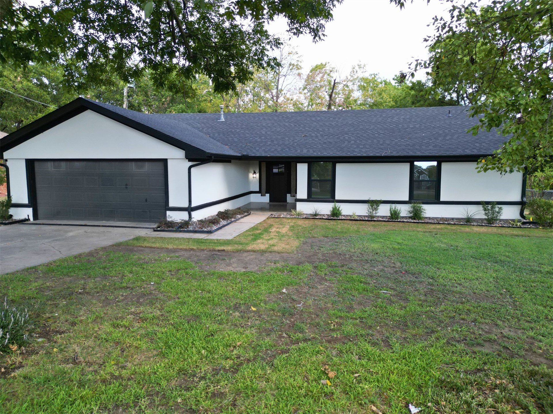 206 N Crownpoint Drive Ada OK 74820