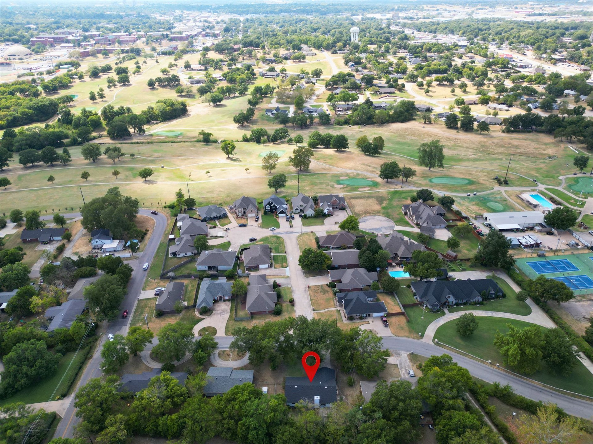206 N Crownpoint Drive Ada OK 74820