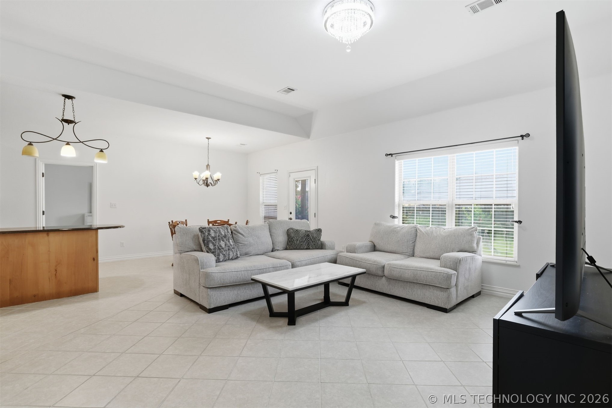 402 Wandering Way Ardmore OK 73401