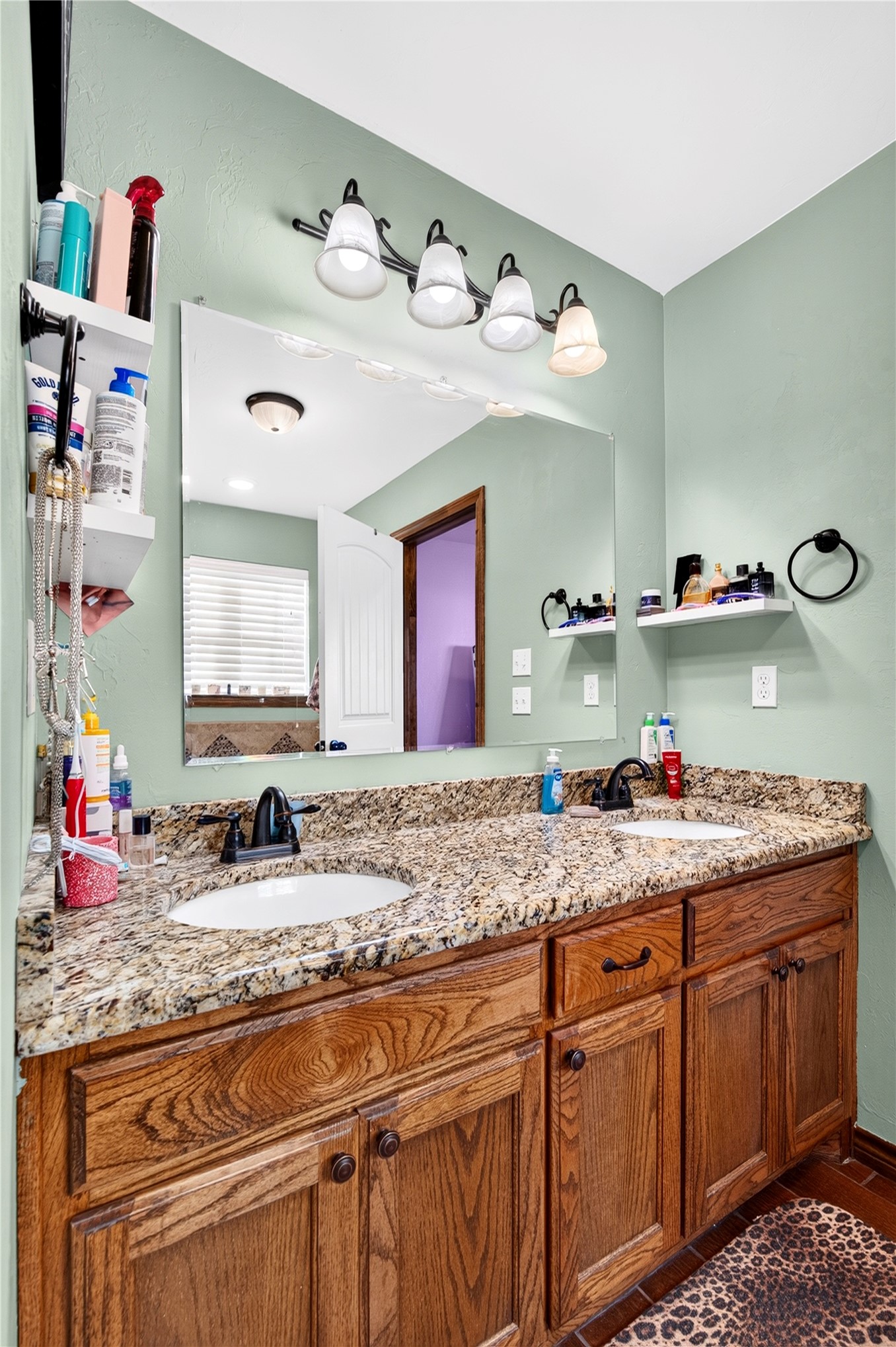 43294 Dripping Springs Maud OK 74854