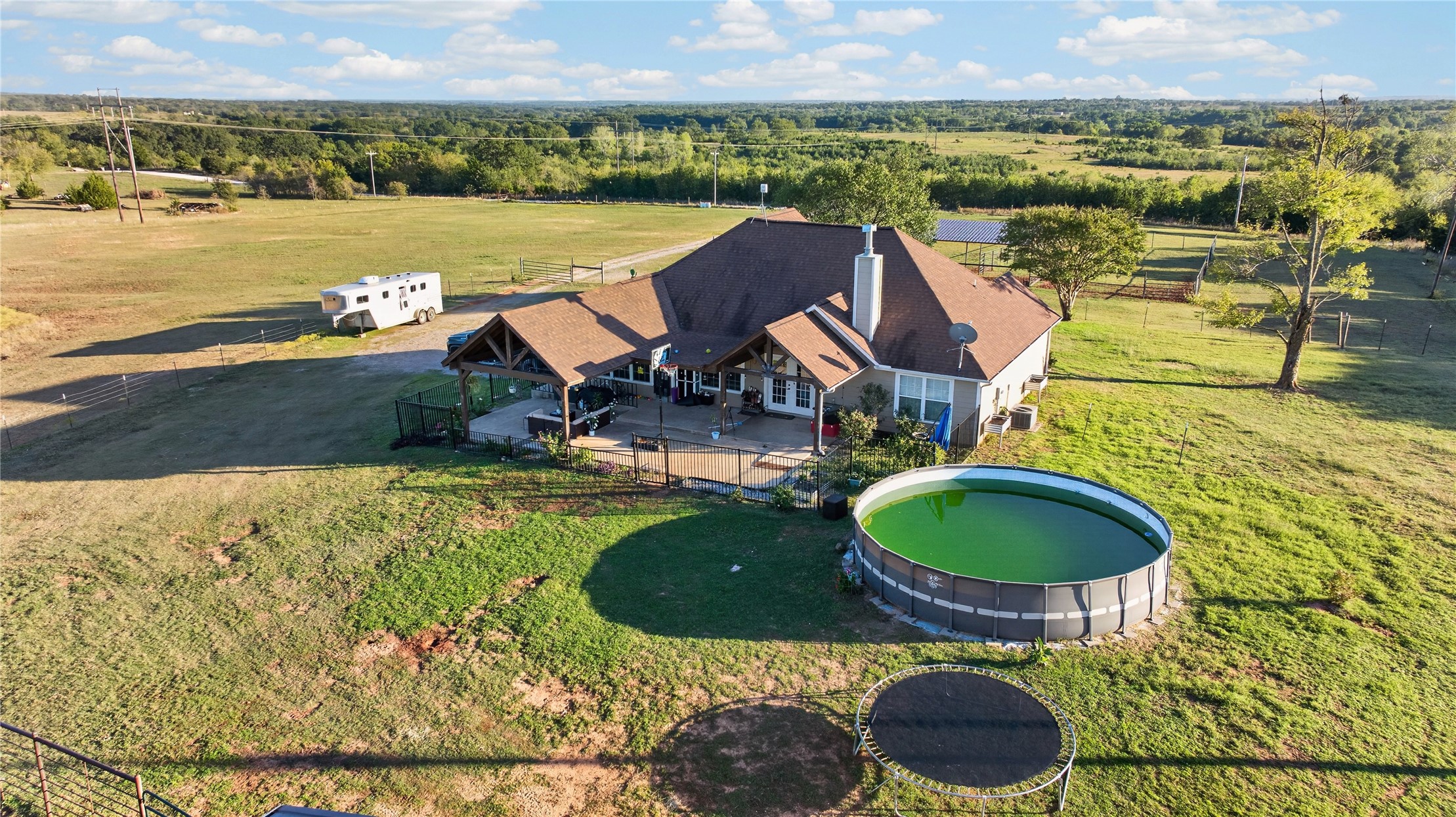 43294 Dripping Springs Maud OK 74854
