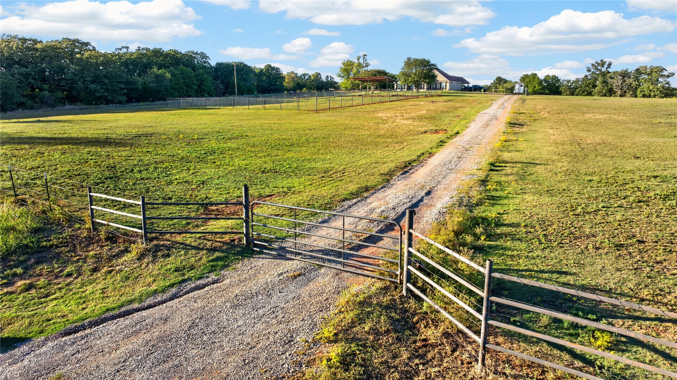 43294 Dripping Springs Maud OK 74854