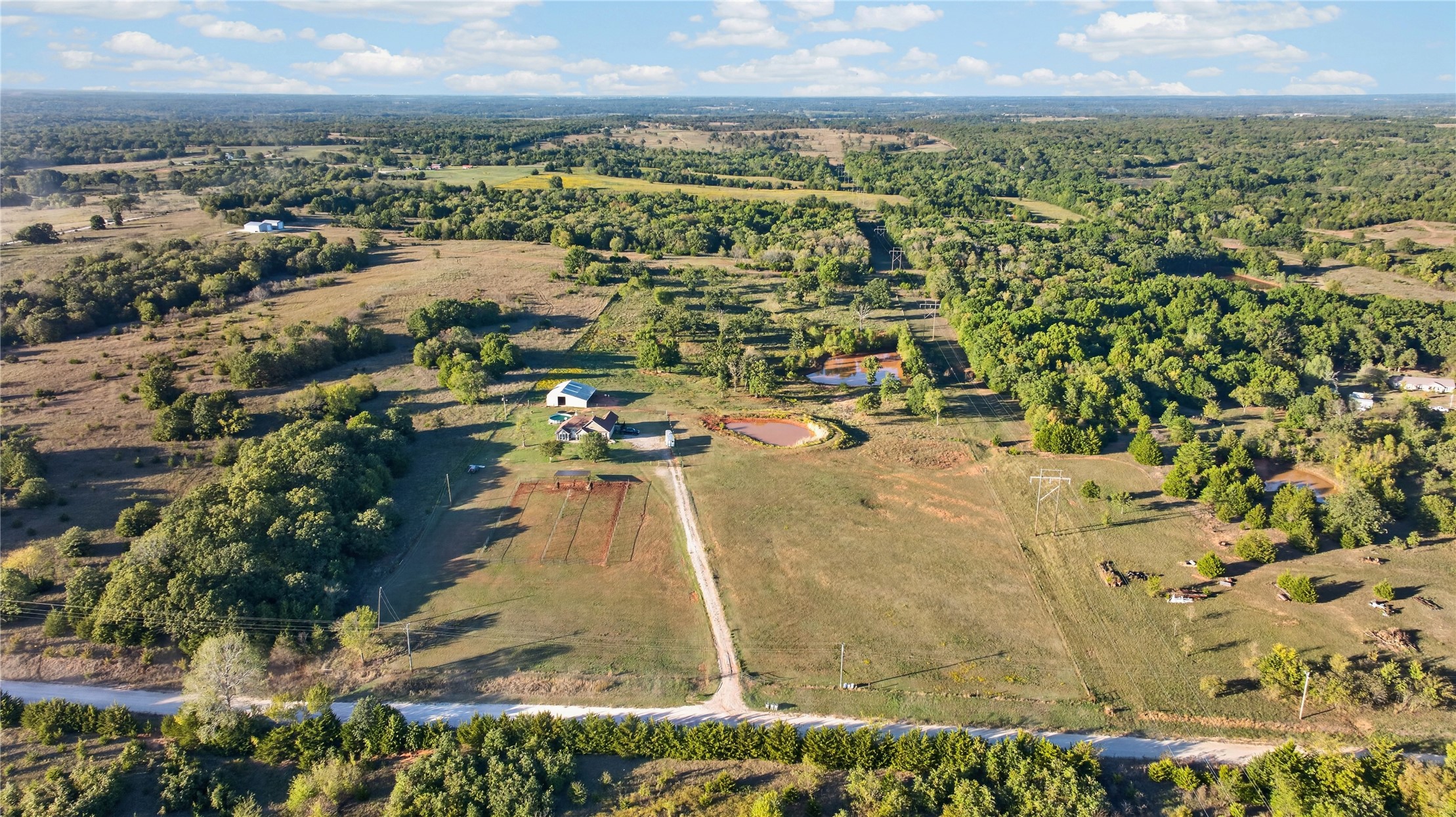 43294 Dripping Springs Maud OK 74854