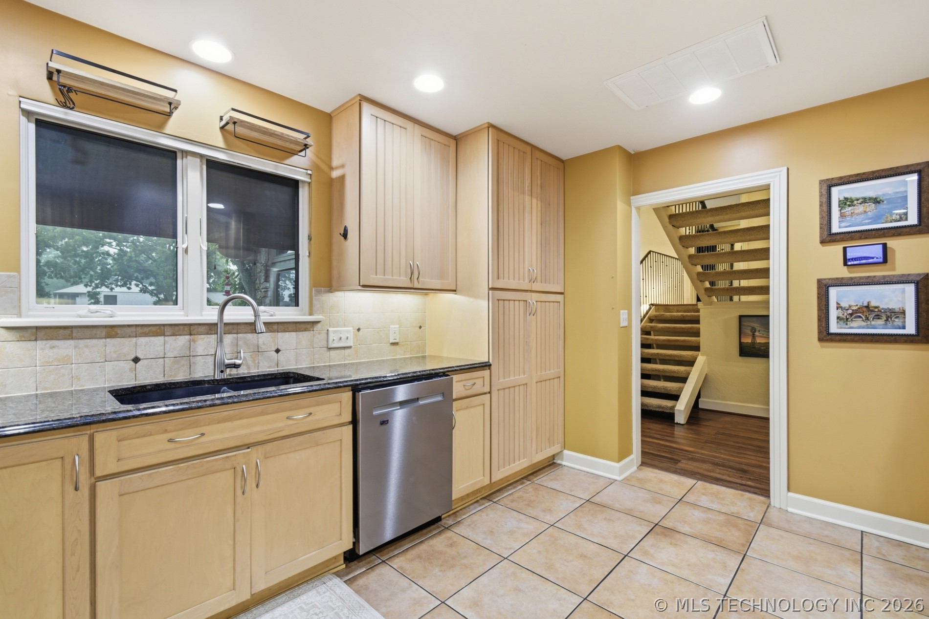209 Walnut Circle Grove OK 74344