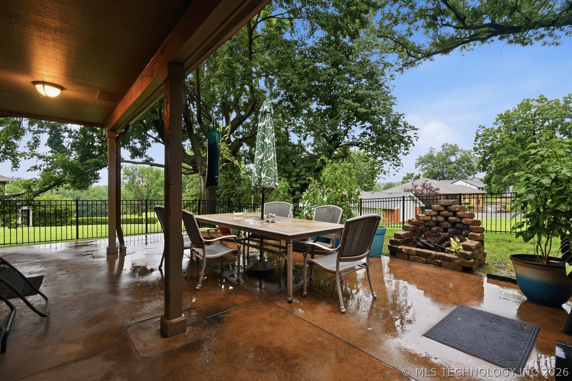 209 Walnut Circle Grove OK 74344
