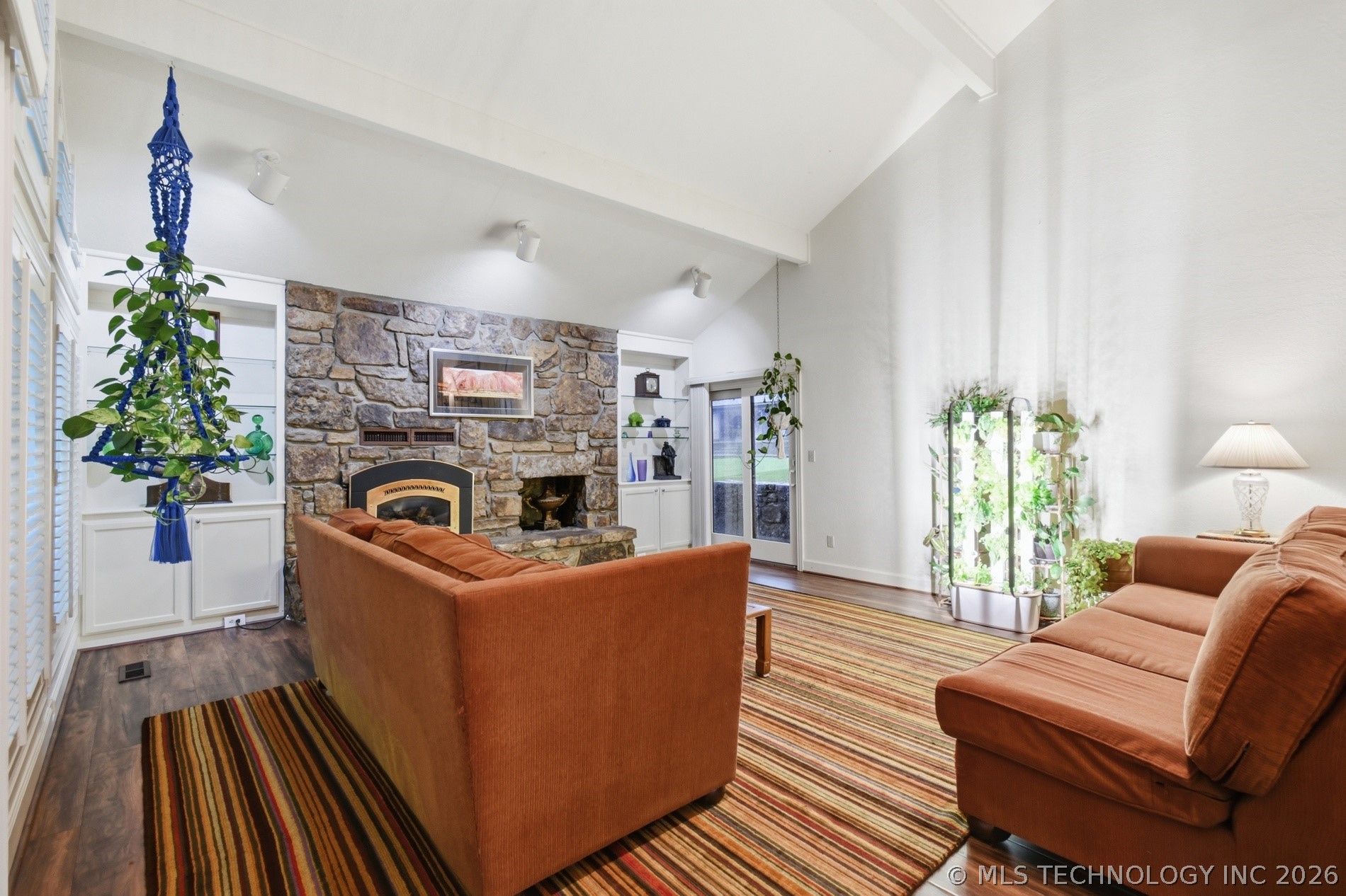 209 Walnut Circle Grove OK 74344
