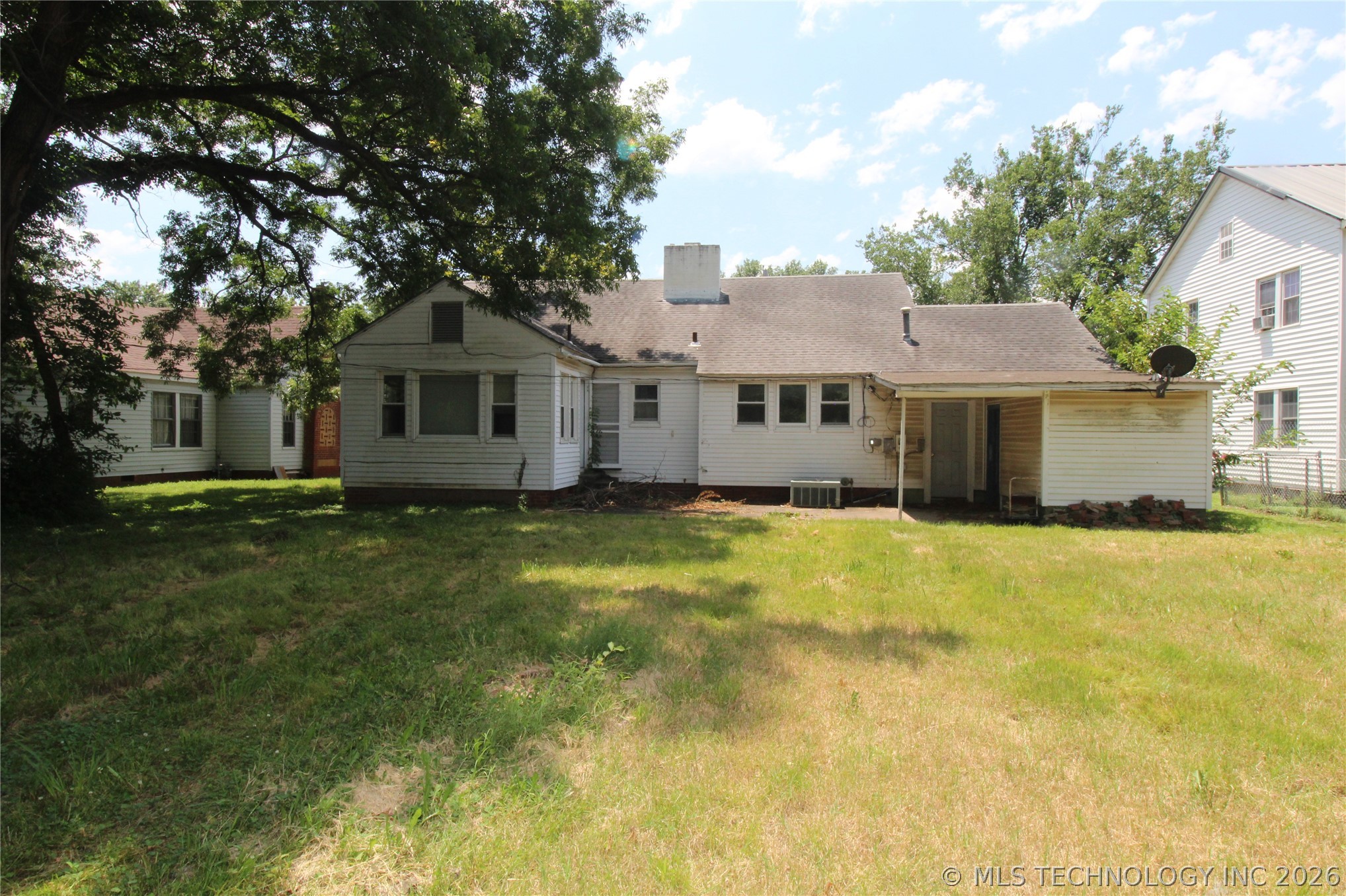 628 W Tahlequah Vinita OK 74301