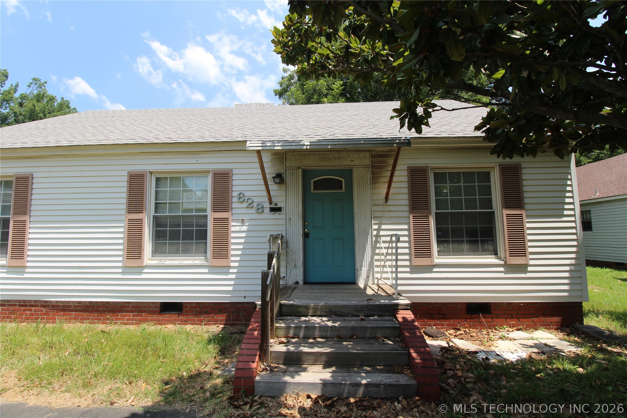 628 W Tahlequah Vinita OK 74301