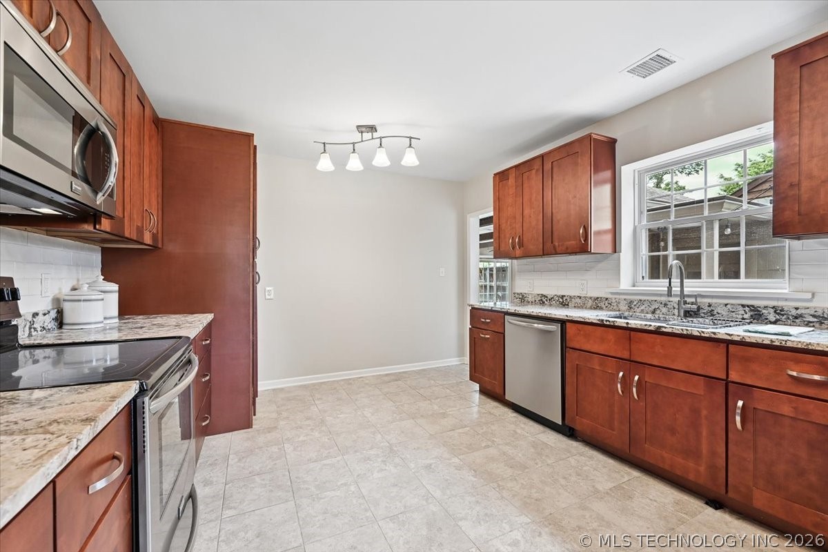 2444 E 20th Street Tulsa OK 74104