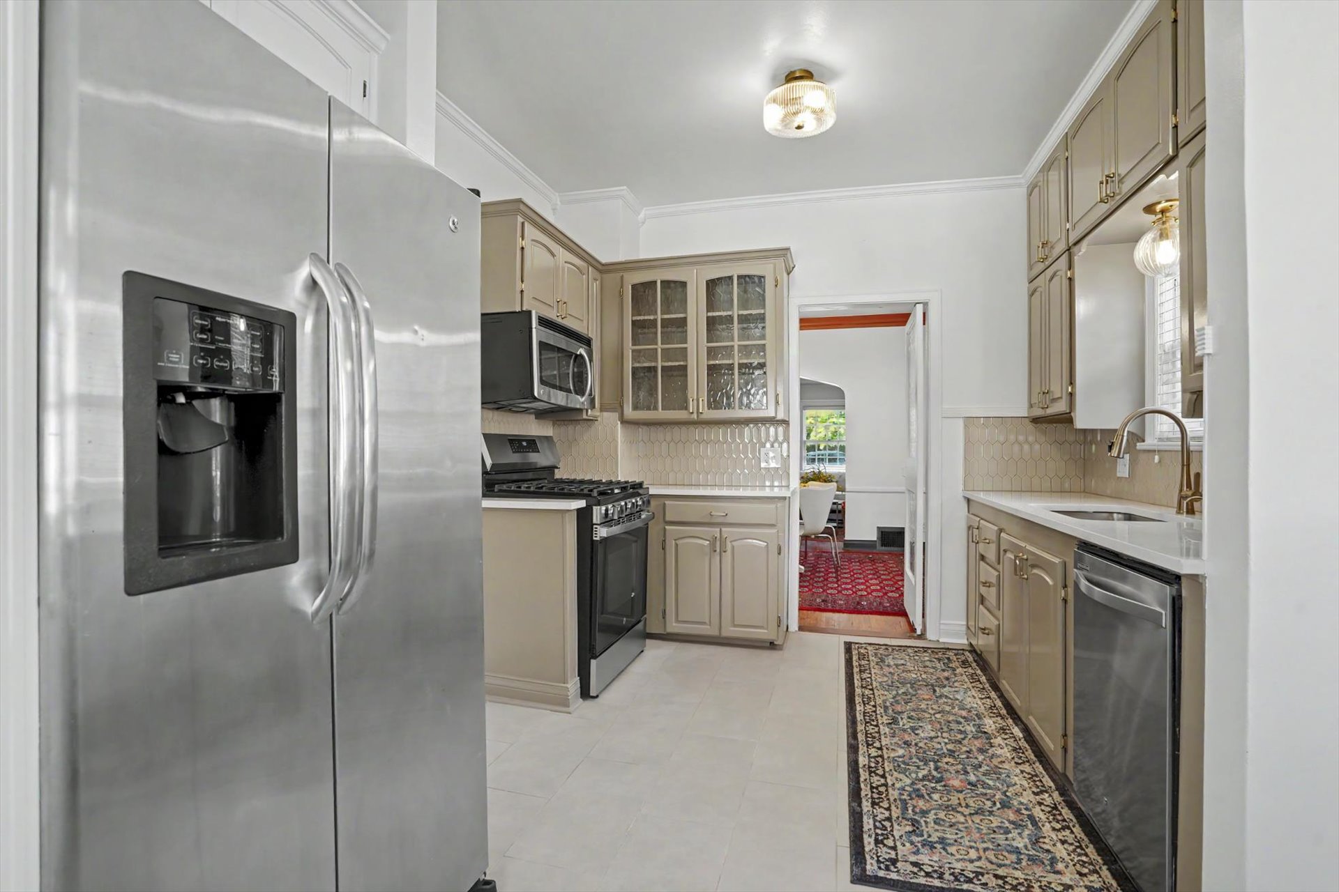 1555 S Gillette Avenue Tulsa OK 74104