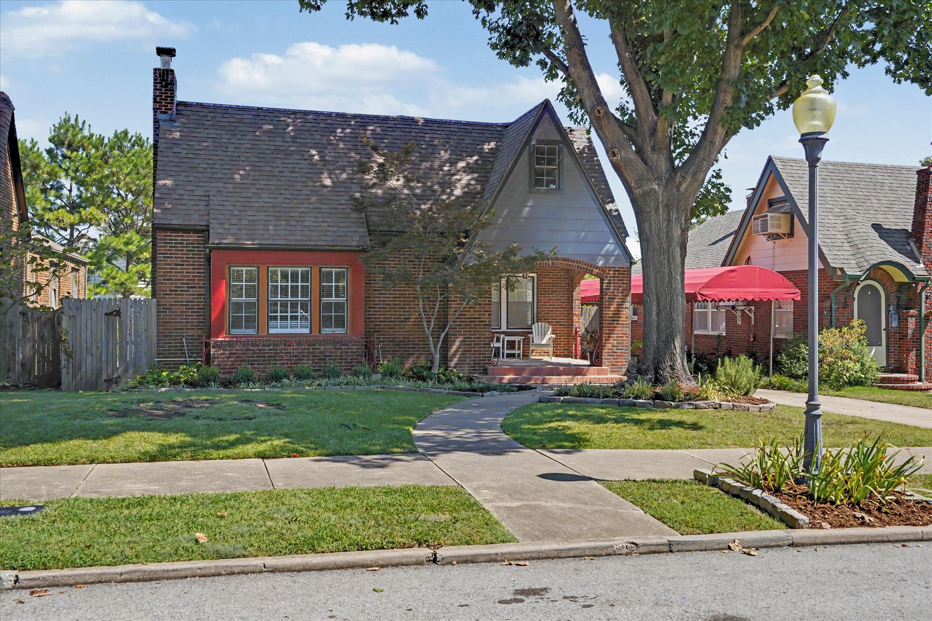1555 S Gillette Avenue Tulsa OK 74104