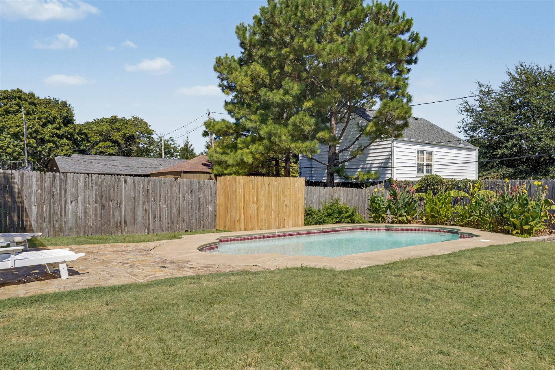 1555 S Gillette Avenue Tulsa OK 74104