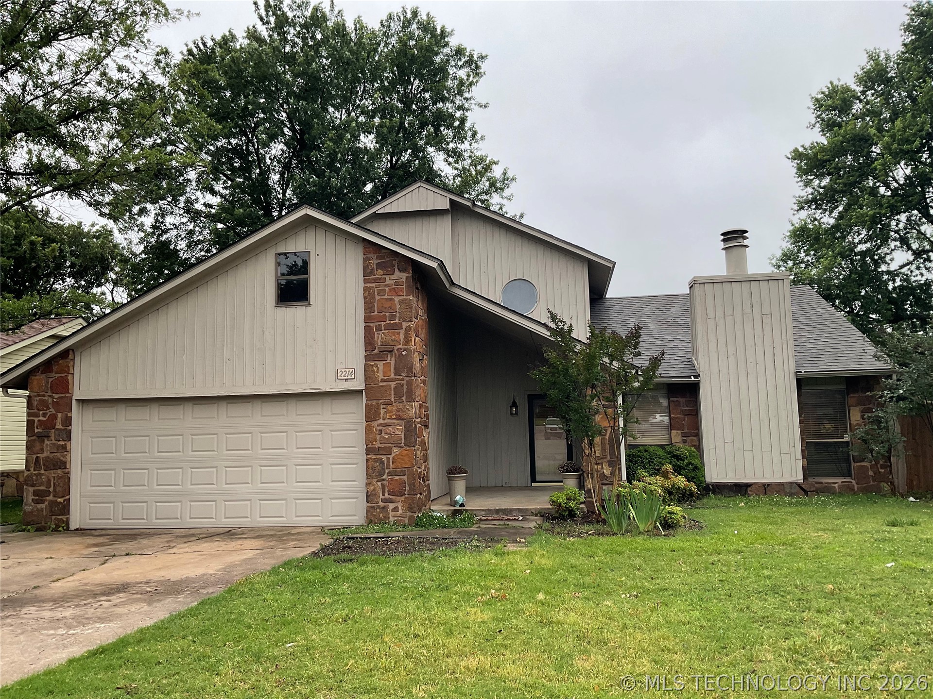 2214 S Hemlock Avenue Broken Arrow OK 74012