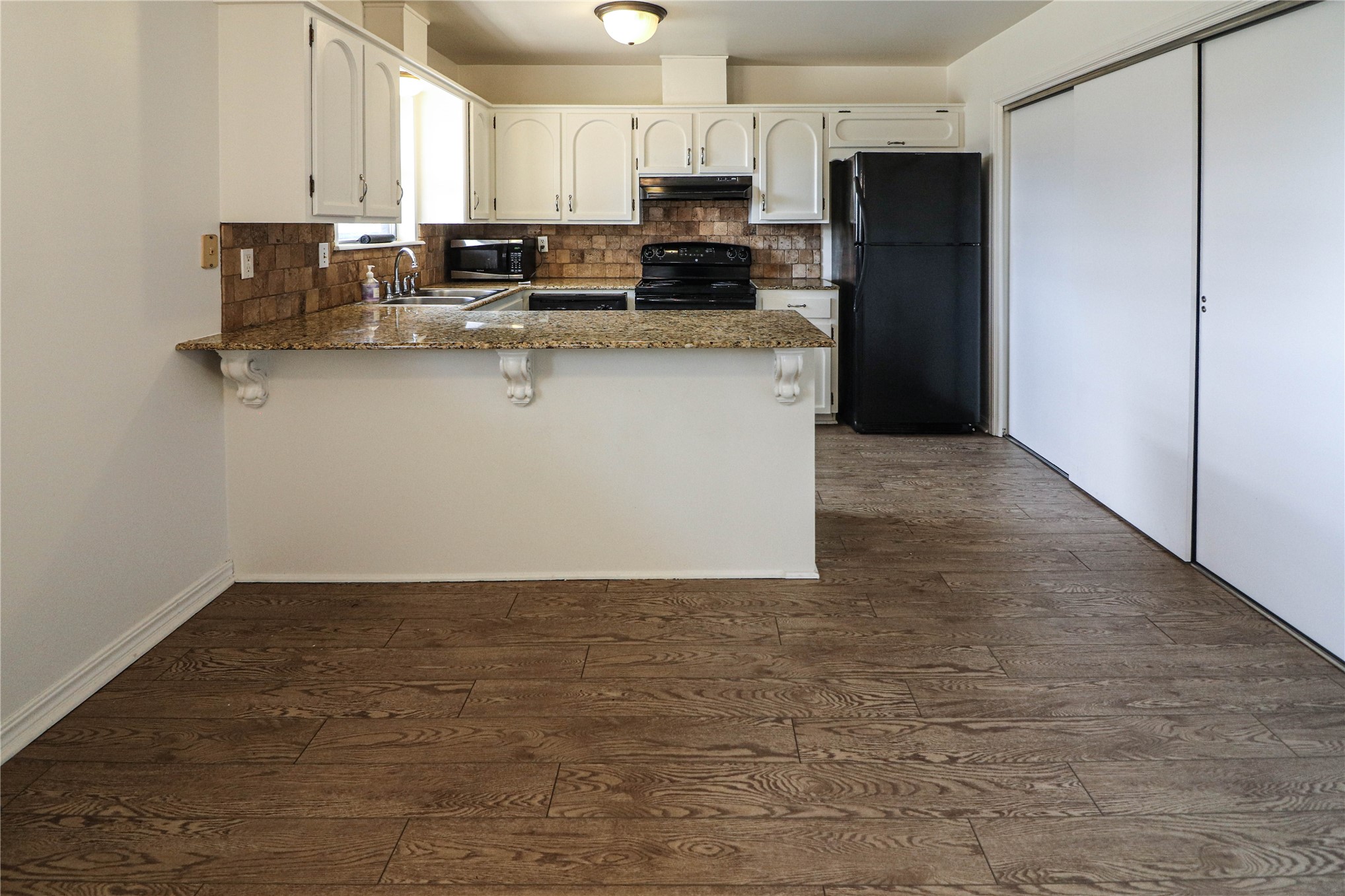 6216 E 48th Street Tulsa OK 74136