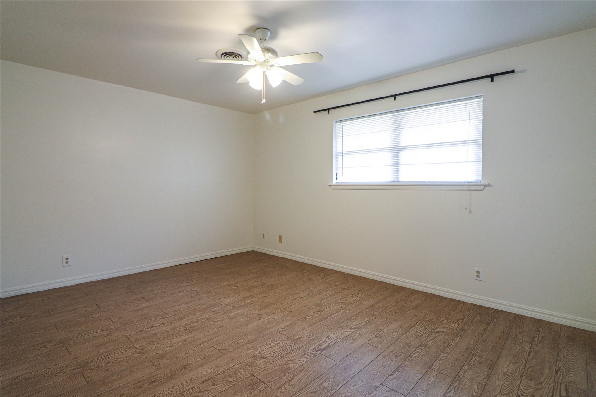 6216 E 48th Street Tulsa OK 74136