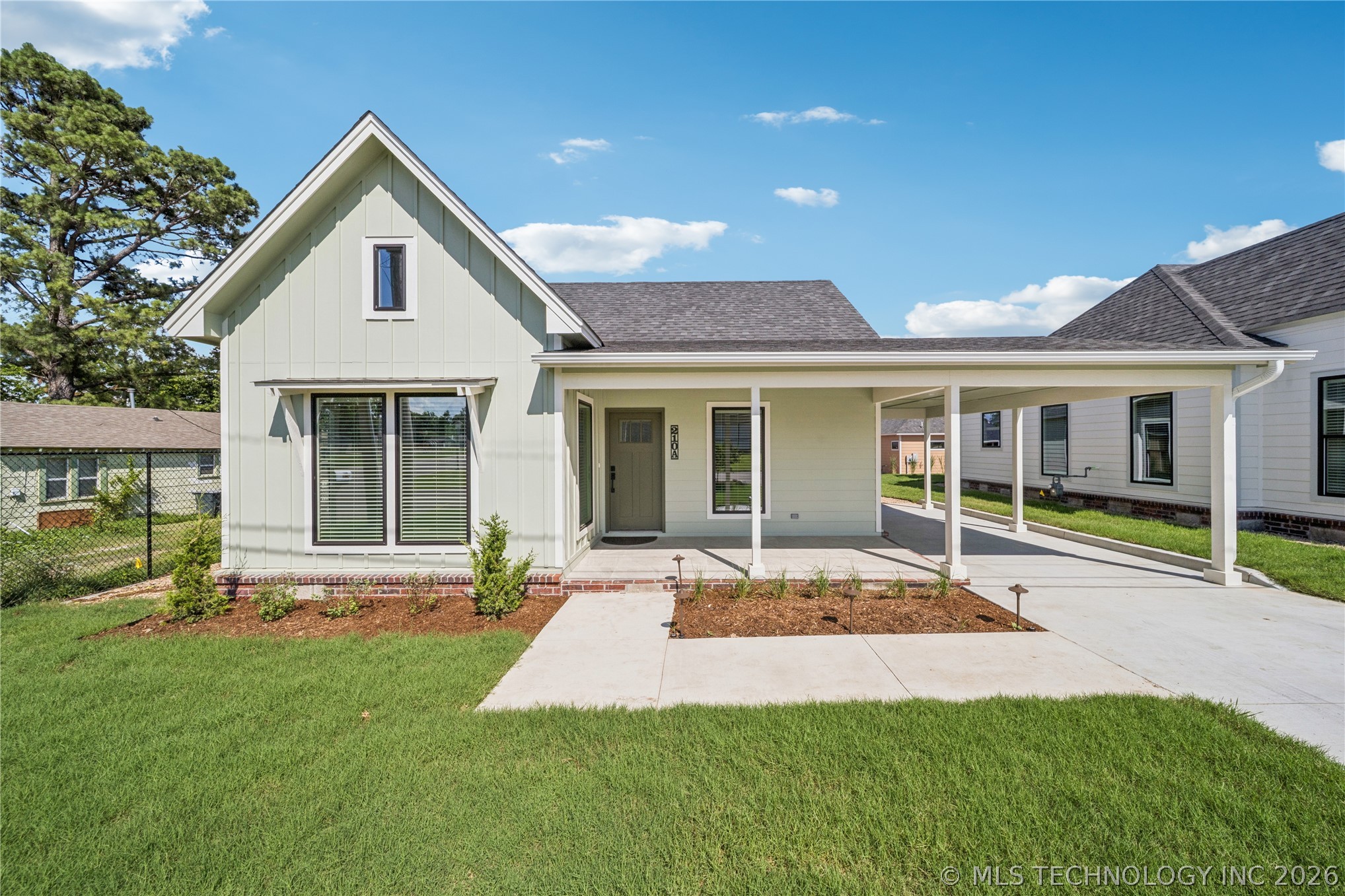 210 S Bluff Street Catoosa OK 74015