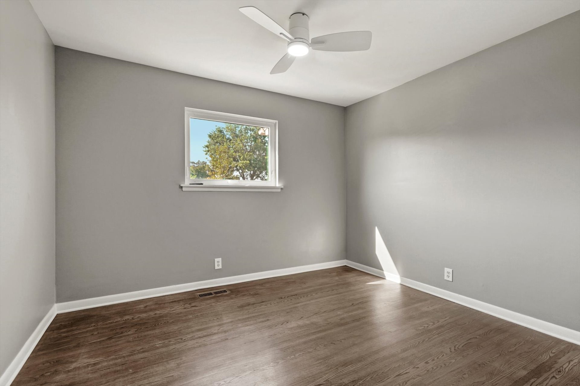 5125 E 27th Place Tulsa OK 74114