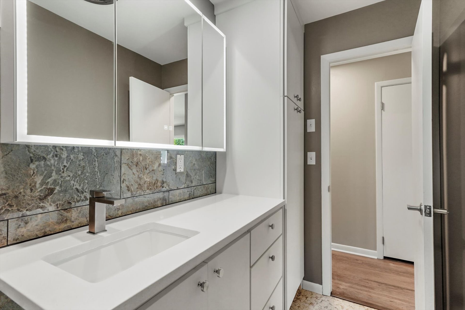 5125 E 27th Place Tulsa OK 74114