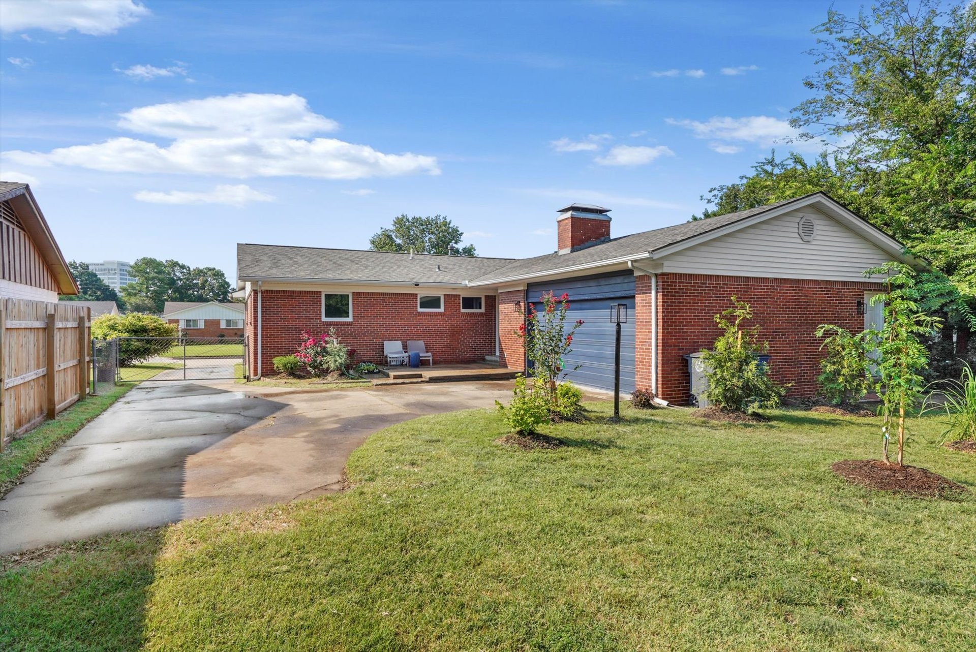 5125 E 27th Place Tulsa OK 74114