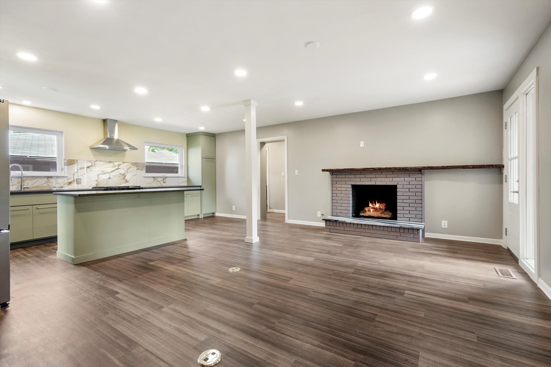 5125 E 27th Place Tulsa OK 74114