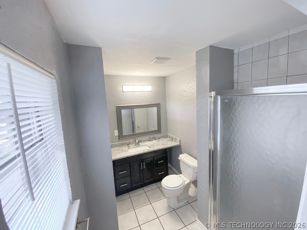 3715 E 51st Place Tulsa OK 74135