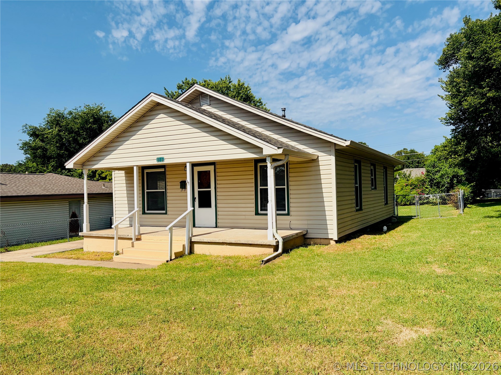 916 N Wilson Avenue Sand Springs OK 74063